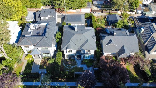 1949 37Th Avenue W, Vancouver, BC 