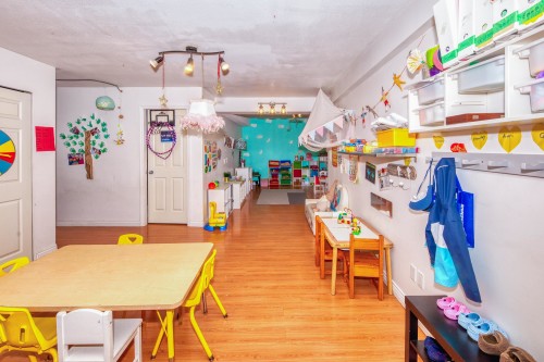 826 13Th Street E, North Vancouver, BC 