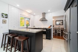 660 Gatensbury Street  Coquitlam, BC V3J 5G8