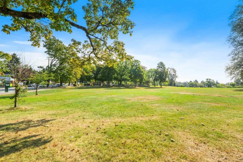 2745 Ward Street, Vancouver, BC 