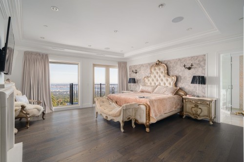 1095 Millstream Road, West Vancouver, BC 