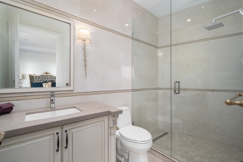 1095 Millstream Road, West Vancouver, BC 