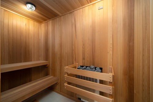 1095 Millstream Road, West Vancouver, BC 