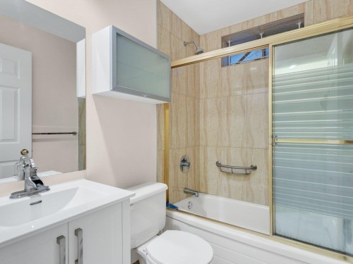 3288 5Th Avenue E, Vancouver, BC 