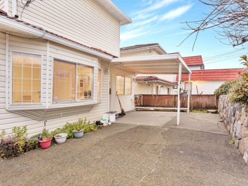 3288 5Th Avenue E, Vancouver, BC 