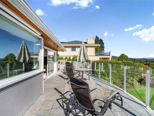 1331 Chartwell Drive, West Vancouver, BC 