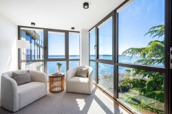 502-2090 Argyle Avenue  West Vancouver, BC V7V 4R4