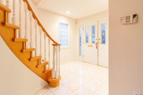 2468 4Th Avenue E, Vancouver, BC 