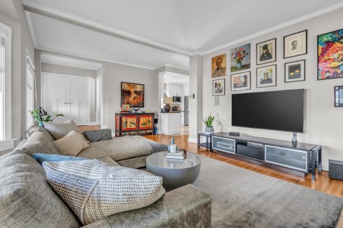 2686 Point Grey Rd, Vancouver, BC 