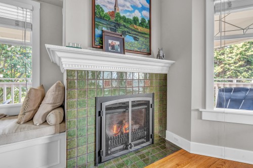 2686 Point Grey Rd, Vancouver, BC 