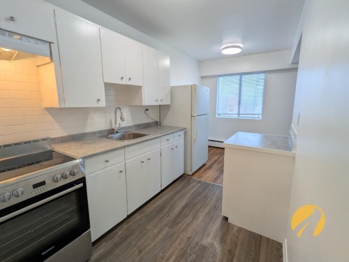 4-2435 2Nd Avenue W, Vancouver, BC 