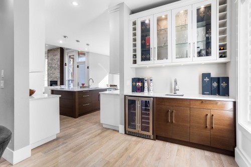 8656 Gilley Avenue, Burnaby, BC 