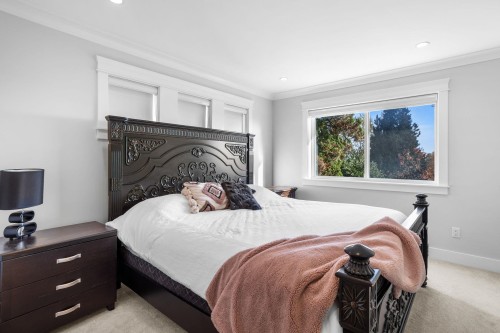 8656 Gilley Avenue, Burnaby, BC 