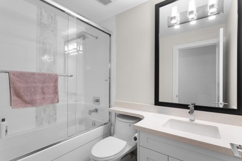 8656 Gilley Avenue, Burnaby, BC 