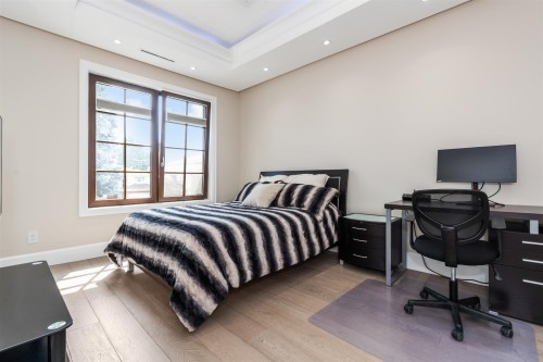 6251 Woodwards Road, Richmond, BC 