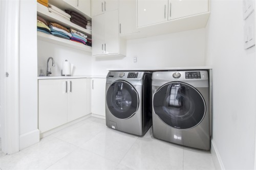 6251 Woodwards Road, Richmond, BC 