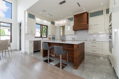 6251 Woodwards Road, Richmond, BC 