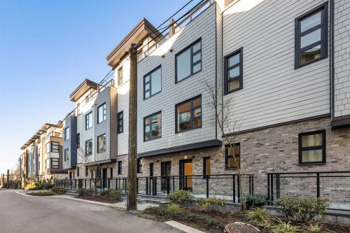 135-535 2Nd Street E, North Vancouver, BC 