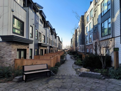 135-535 2Nd Street E, North Vancouver, BC 