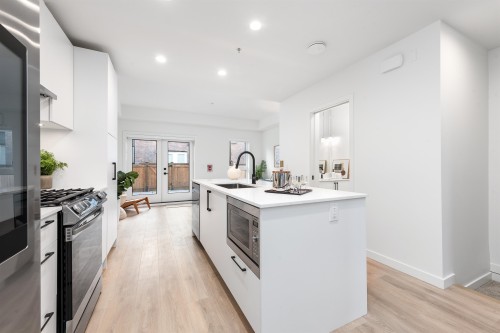 135-535 2Nd Street E, North Vancouver, BC 