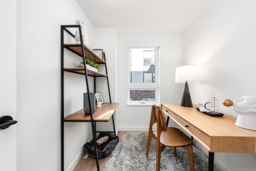 135-535 2Nd Street E, North Vancouver, BC 