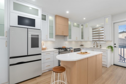 3749 Union Street, Burnaby, BC 