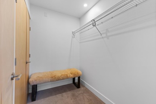 2122 Newport Avenue, Vancouver, BC 