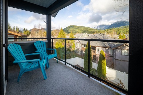 1031 Jay Crescent, Squamish, BC 