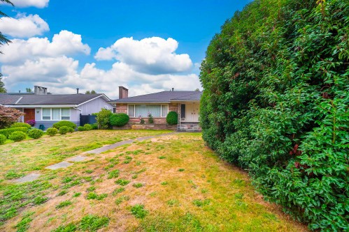 676 53Rd Avenue W, Vancouver, BC 