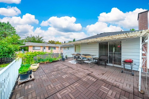 676 53Rd Avenue W, Vancouver, BC 