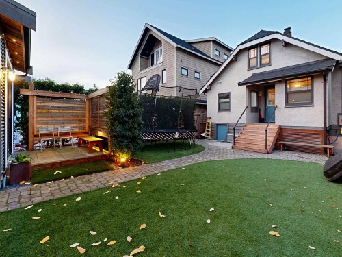 2640 Mcgill Street, Vancouver, BC 