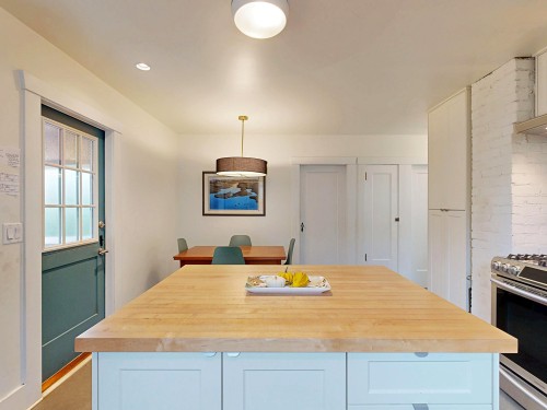 2640 Mcgill Street, Vancouver, BC 