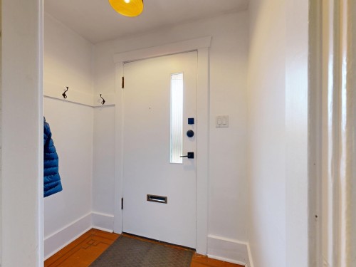 2640 Mcgill Street, Vancouver, BC 