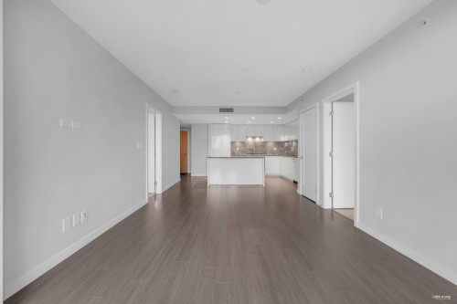 815-3699 Sexsmith Road  Richmond, BC V6X 0W4