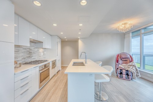 3406-1182 Westwood Street, Coquitlam, BC 