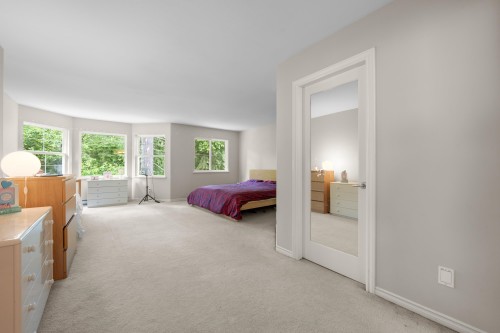 3305 Chartwell Grn, Coquitlam, BC 