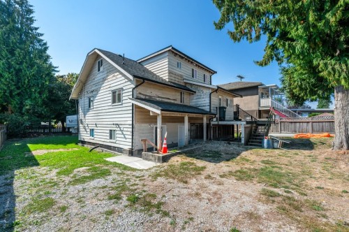 7520 Canada Way, Burnaby, BC 