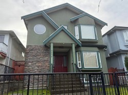 3076 27th Avenue E Vancouver, BC V5R 1P2