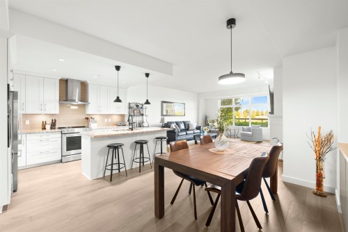 112-5011 Springs Boulevard, Delta, BC 