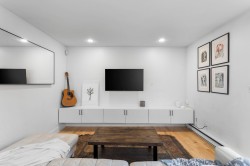 104-1045 8th Avenue W Vancouver, BC V6H 1C3