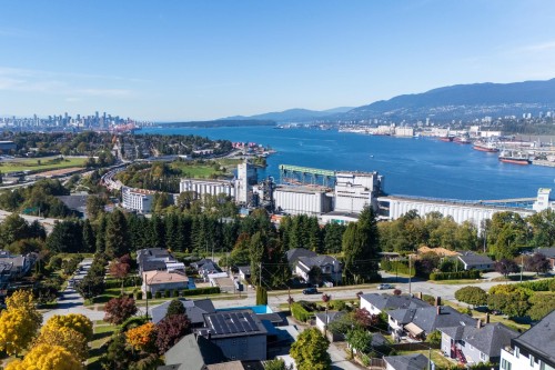 3681 Mcgill Street, Vancouver, BC 