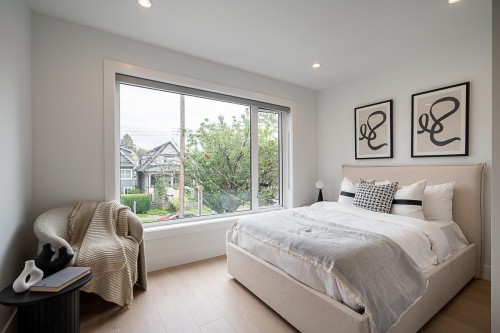 1-1816 3Rd Avenue E, Vancouver, BC 