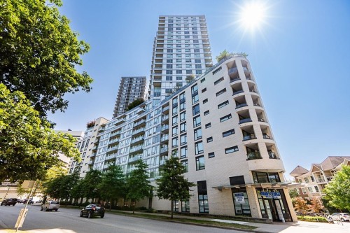 1502-5470 Ormidale Street  Vancouver, BC V5R 0G6