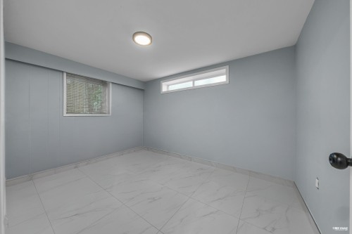 1362 60Th Avenue E, Vancouver, BC 