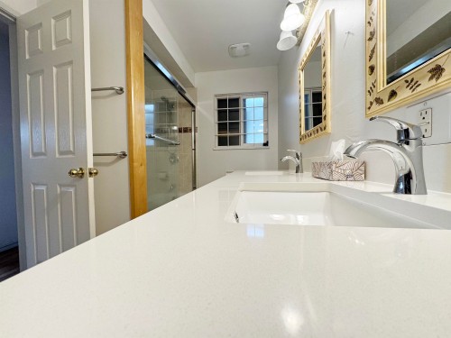 5872 Culloden Street, Vancouver, BC 