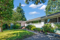 8295 Angus Drive  Vancouver, BC V6P 5L1