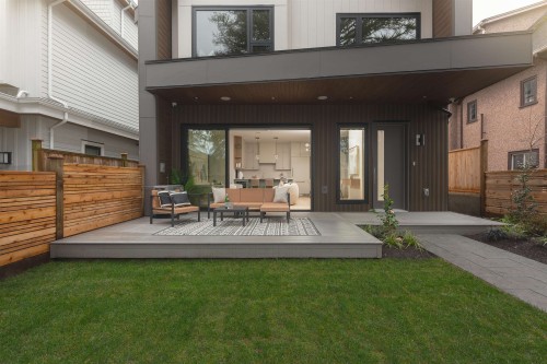 1-476 20Th Avenue E, Vancouver, BC 