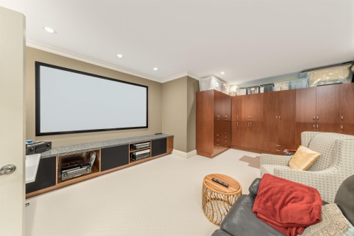 6981 Laurel Street, Vancouver, BC 