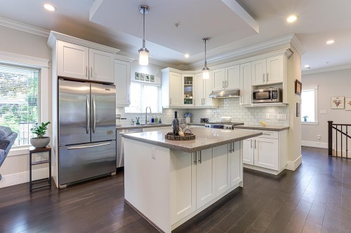 3968 Robin Place, Port Coquitlam, BC 