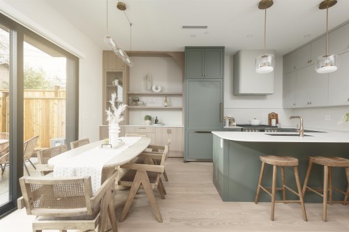 2-476 20Th Avenue E, Vancouver, BC 